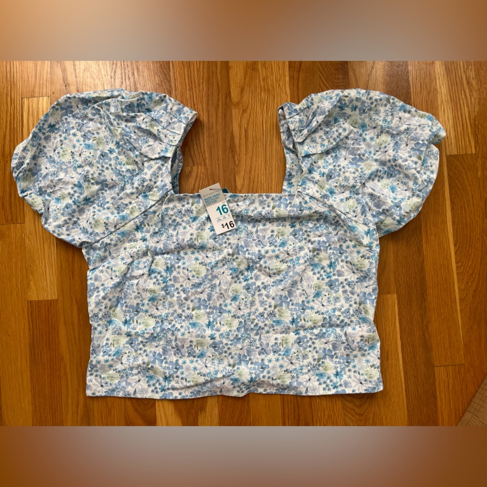 Blue Floral Puff Sleeve Crop Top